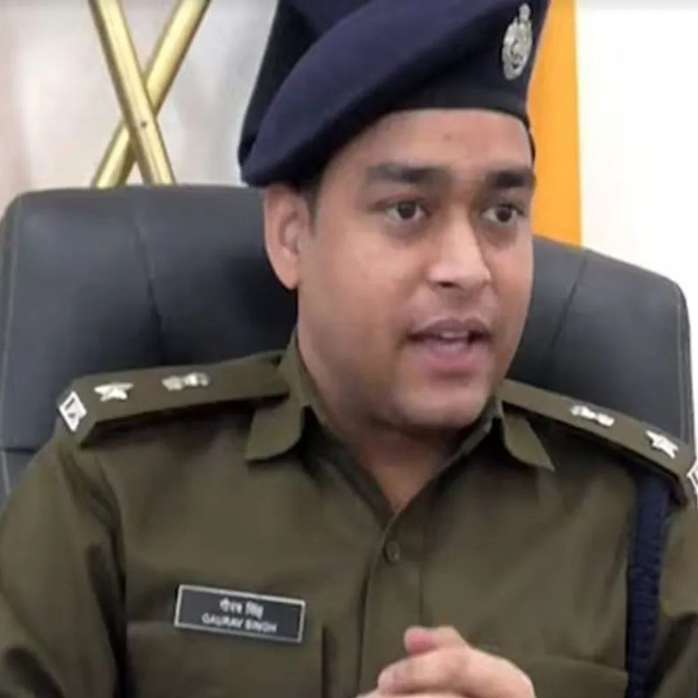 हिमाचल के पुलिस विभाग में बड़ा फेरबदल:12-IPS समेत 4 जिलों में एसपी बदले, गौरव सिंह को शिमला का पुलिस अधीक्षक लगाया