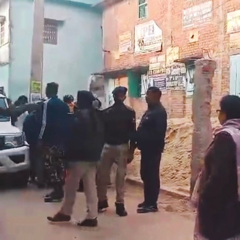 इंटर एग्जाम में पहले दिन एक परीक्षार्थी निष्कासित:शेखपुरा में 16 केंद्रों पर परीक्षा शुरू, 68 परीक्षार्थी अनुपस्थित रहे