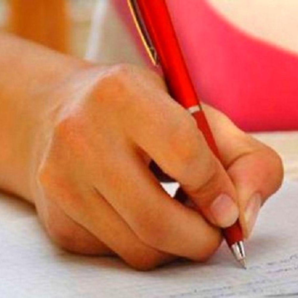 गोरखपुर में दूसरे के जगह दे रहे थे एग्जाम:फर्जी आधार कार्ड के जरिए हुई थी एंट्री, पुलिस ने 5 को दबोचा, शिक्षक भी शामिल