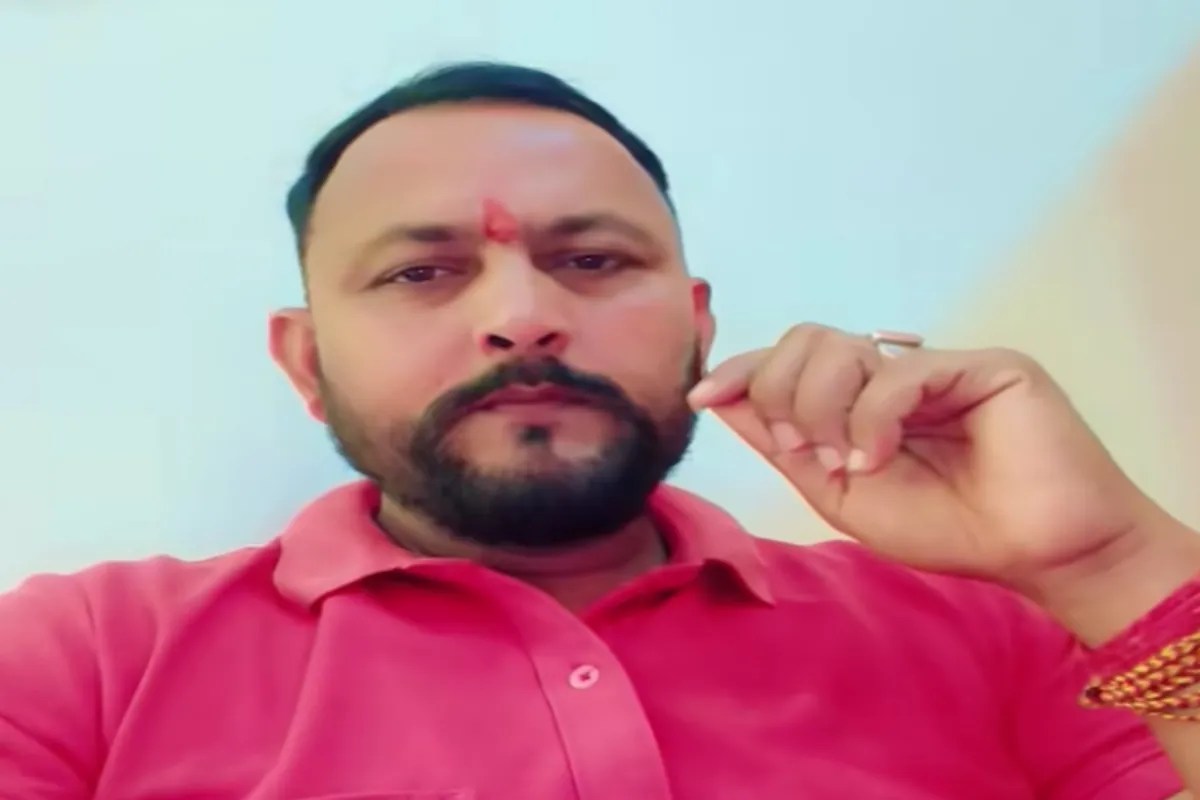 रक्षा मंत्री पर अभद्र टिप्पणी करने वाले अवध केसरी सेना प्रमुख को गाजियाबाद पुलिस ने गोंडा से किया गिरफ्तार