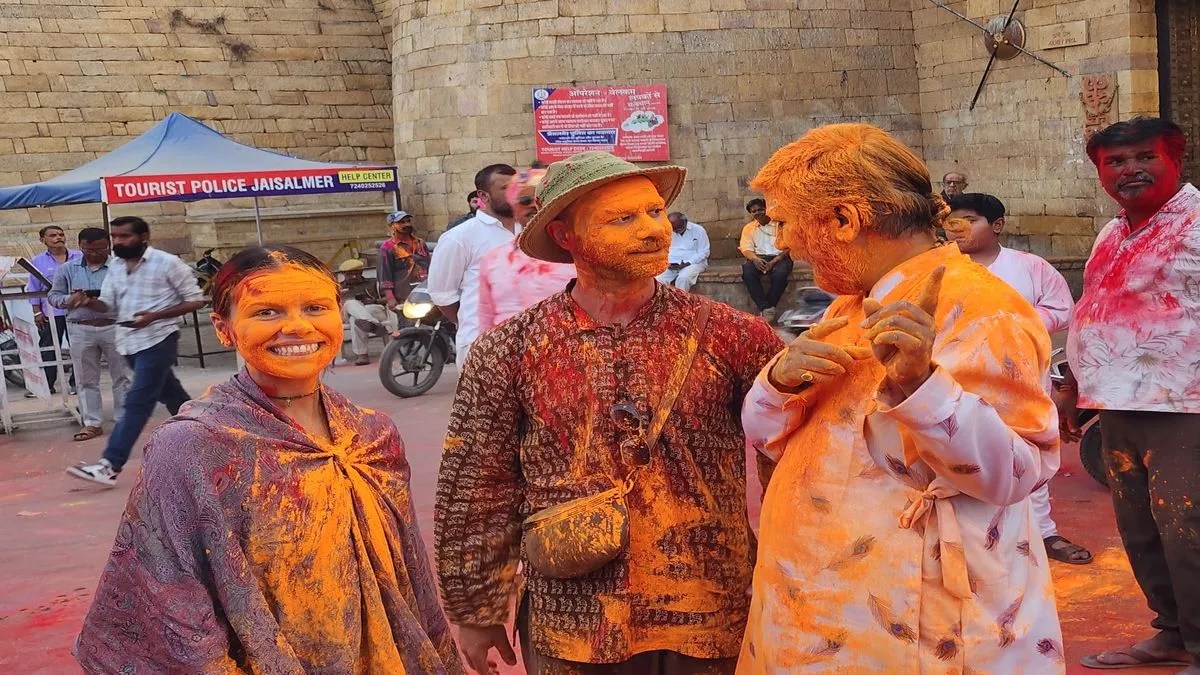 देशी-विदेशी सैलानियों में जैसलमेर की होली को लेकर बढ़ा आकर्षण