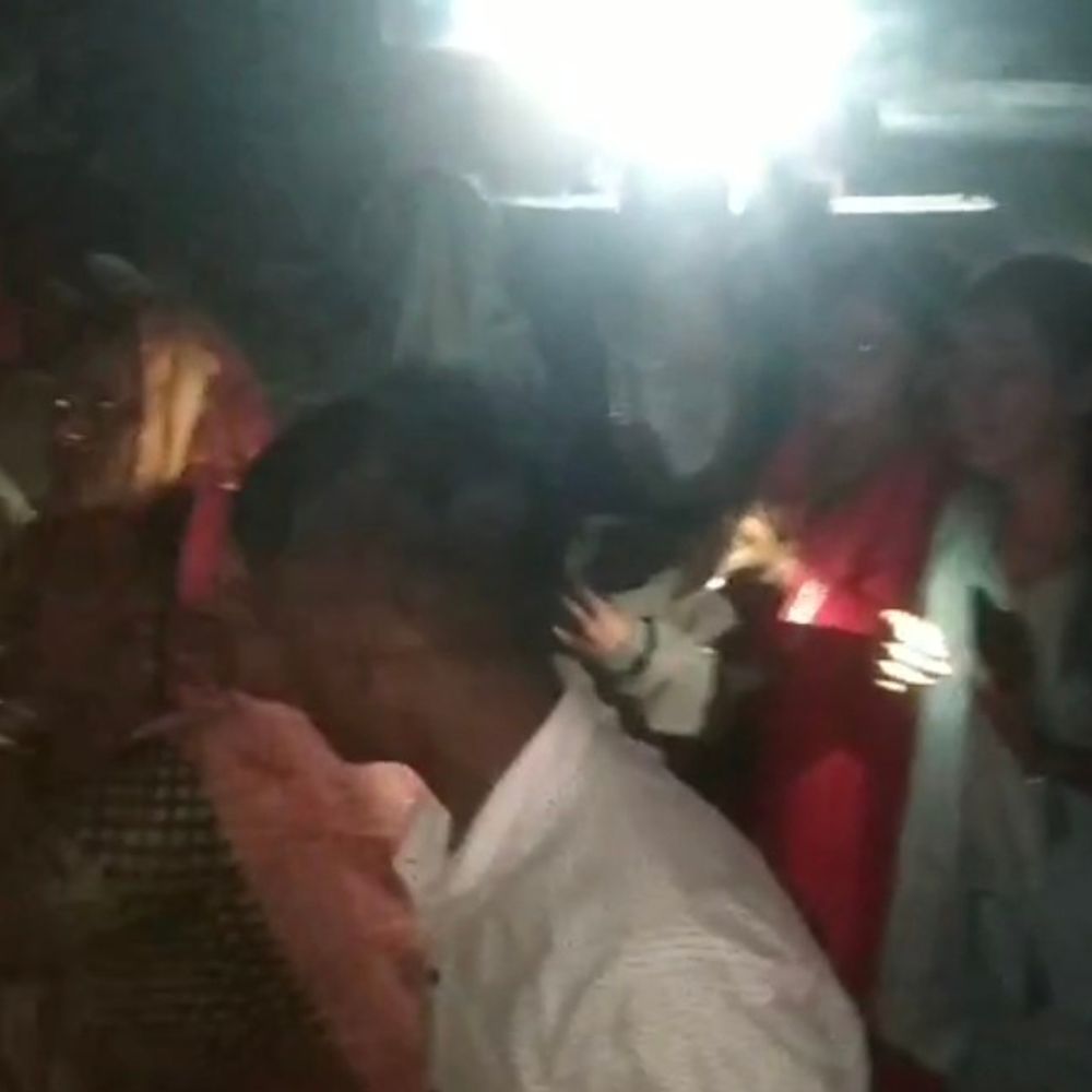 दतिया में ट्रैक्टर-लोडिंग भिड़ंत, युवक की मौत:न्यू बायपास तिराहे पर हुआ हादसा, तीन घायल