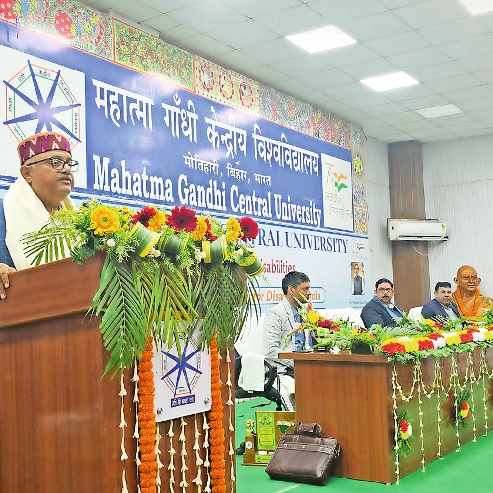 एमजीसीयू में दिव्यांगजनों के भविष्य, अधिकार और समावेशी विकास को लेकर गंभीर मंथन