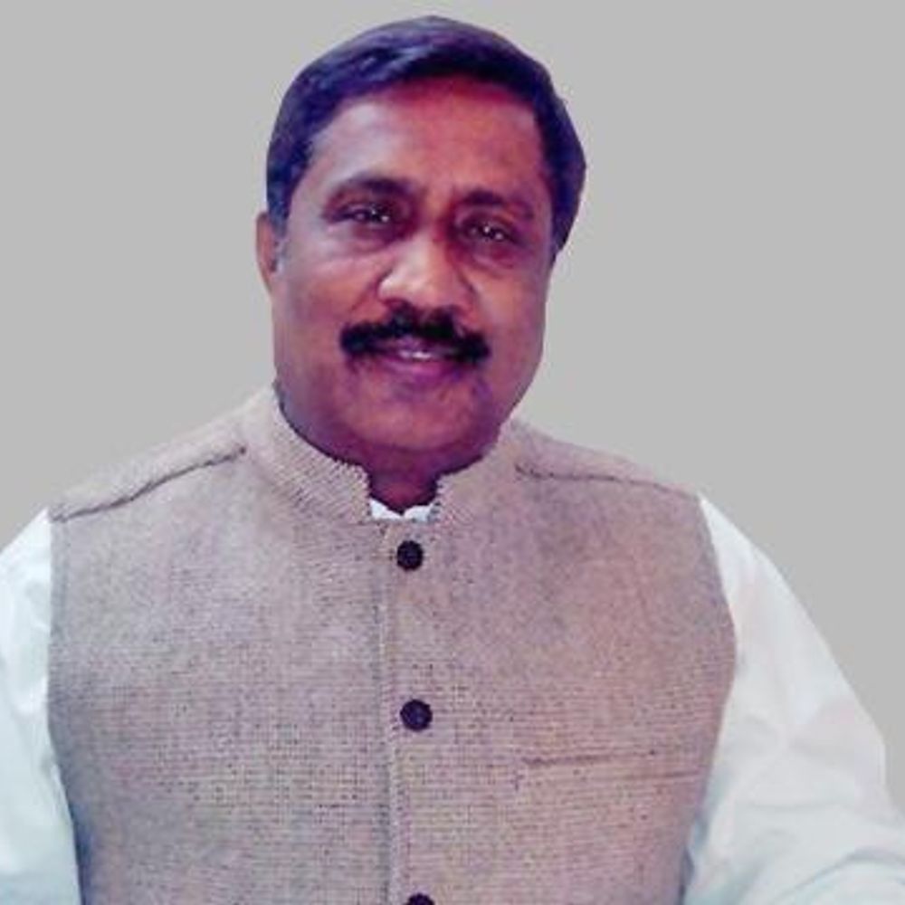 हापुड़ में पूर्व राज्यमंत्री मदन चौहान पर हमला:पिस्टल से फायरिंग की कोशिश, आरोपी फरार