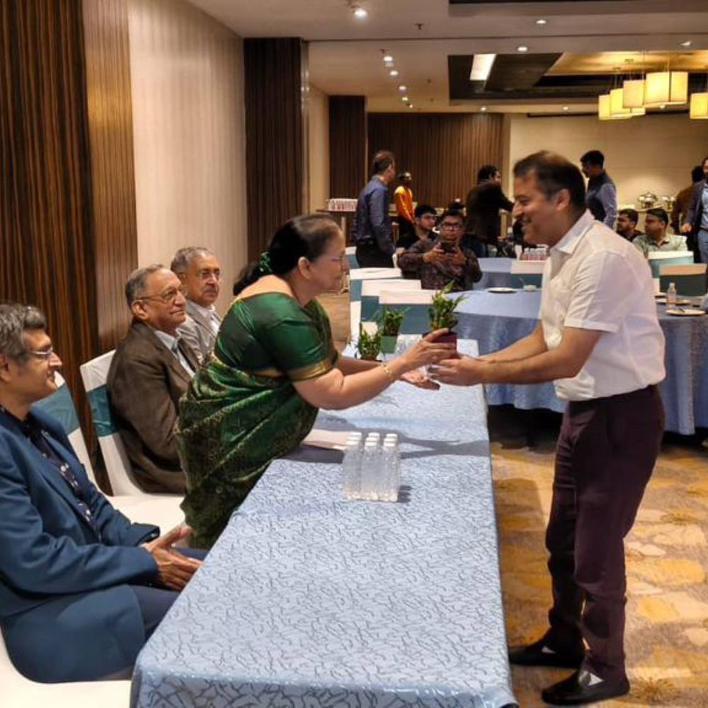 आईएपी बिलासपुर के अध्यक्ष बने डॉ. राजीव, सचिव डॉ. नूपुर