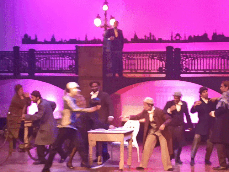 सूरसदन में हुआ रोमांटिक म्यूजिकल ड्रामा:मुंबई की अभिनेत्री गिरिजा ओक और अभिनेता मंत्रमुग्ध ने निभाई मुख्य भूमिका