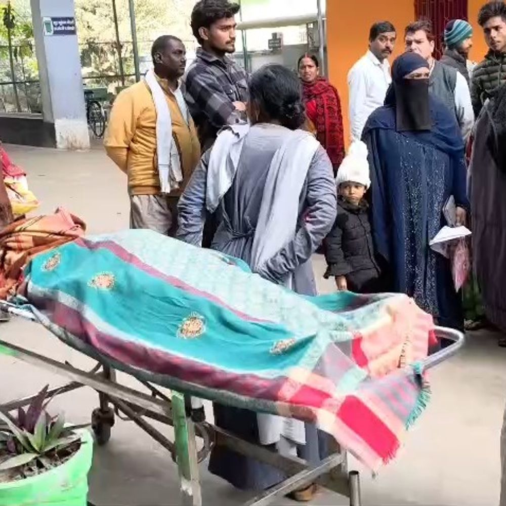 भभुआ अस्पताल में प्रसव के दौरान जच्चा-बच्चा की मौत:भाई ने ससुराल पक्ष पर लगाया लापरवाही का आरोप, परिजनों में रोष