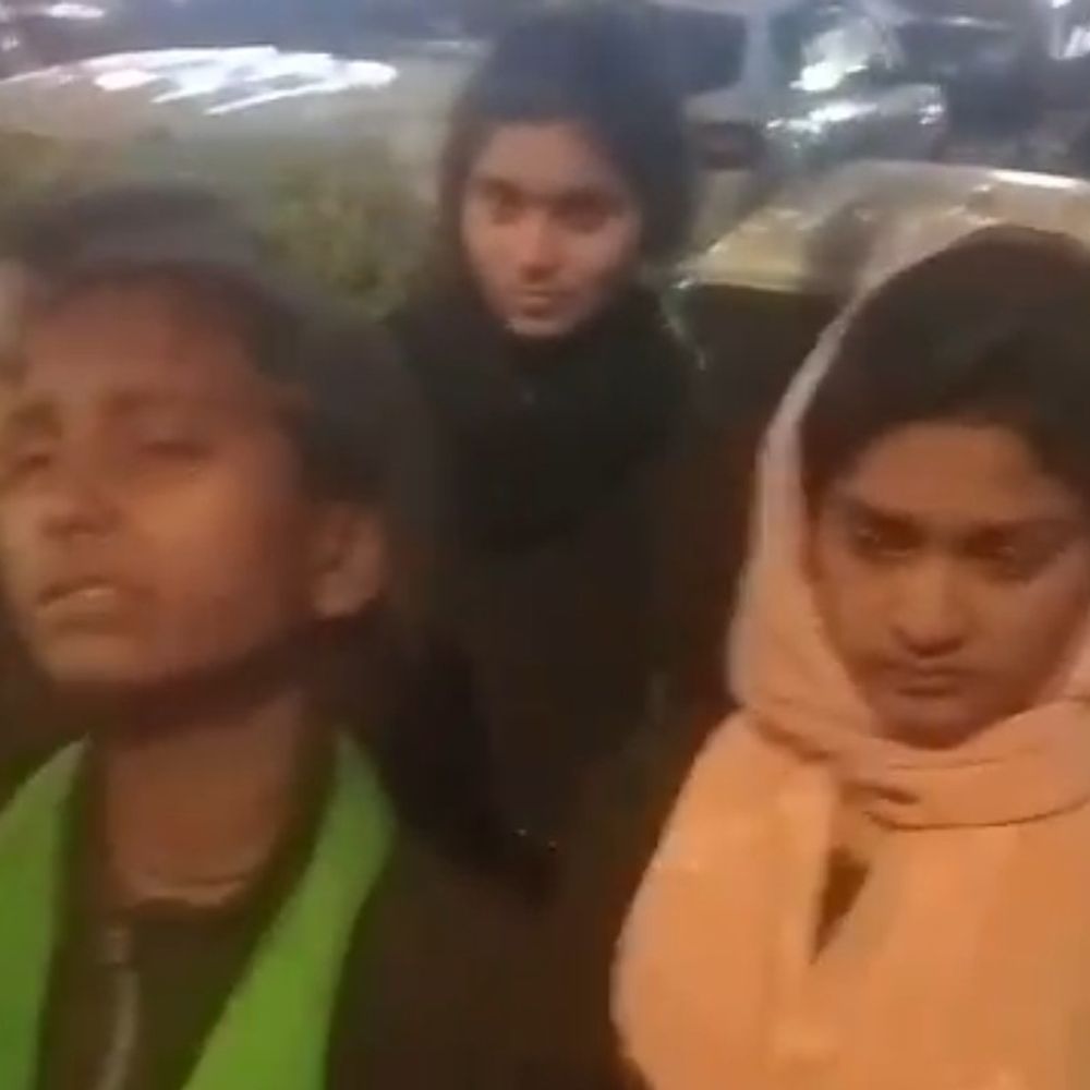 बेतिया से लापता 5 बच्ची दिल्ली से बरामद:पुलिस परिजनों के साथ ला रही बेतिया, पूछताछ के बाद परिजनों को सौंपा जाएगा