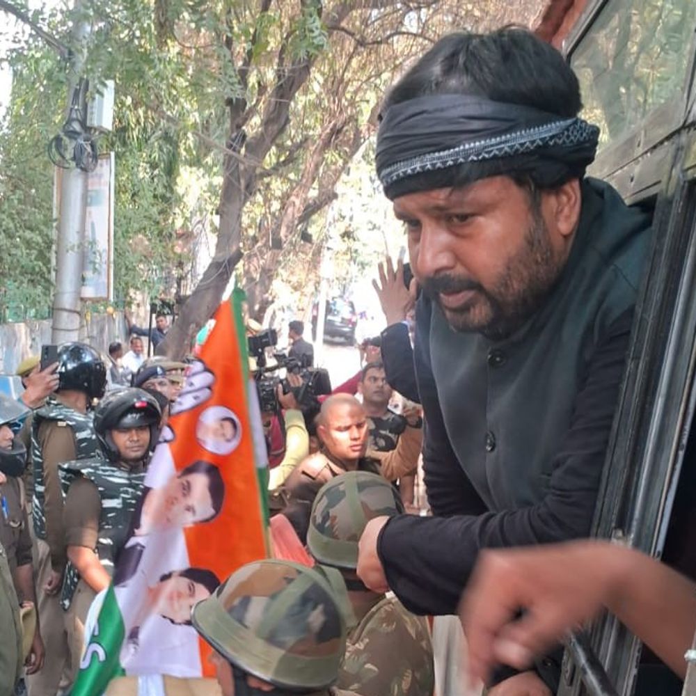 भदोही कांग्रेस जिला अध्यक्ष को लखनऊ में किया गिरफ्तार:विधान सभा घेराव करने गए थे, मनरेगा बचाव संग्राम के तहत प्रदर्शन किया प्रदर्शन