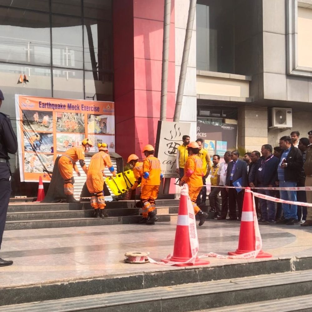 मुरादाबाद PVR में भूकंप मॉक ड्रिल:NDRF-SDRF समेत एजेंसियों ने परखी राहत-बचाव तैयारियां