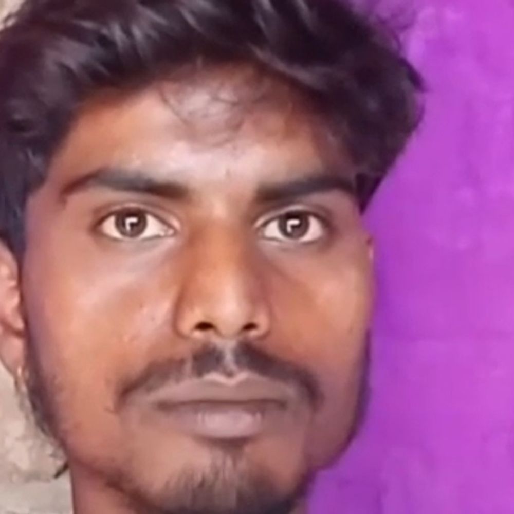 बदायूं में पुलिस ने पिता-पुत्र को घर से उठाया:थाने में पीटने का आरोप, शांतिभंग में चालान कर कार सीज की