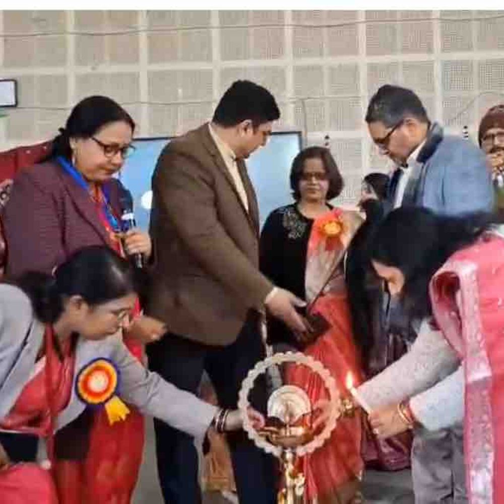 मोतिहारी में ‘मेरा मोबाइल मेरी शिक्षा’ सेमिनार:नई शिक्षा नीति के तहत टीचरों को टेक्नोलॉजी से जोड़ा जा रहा