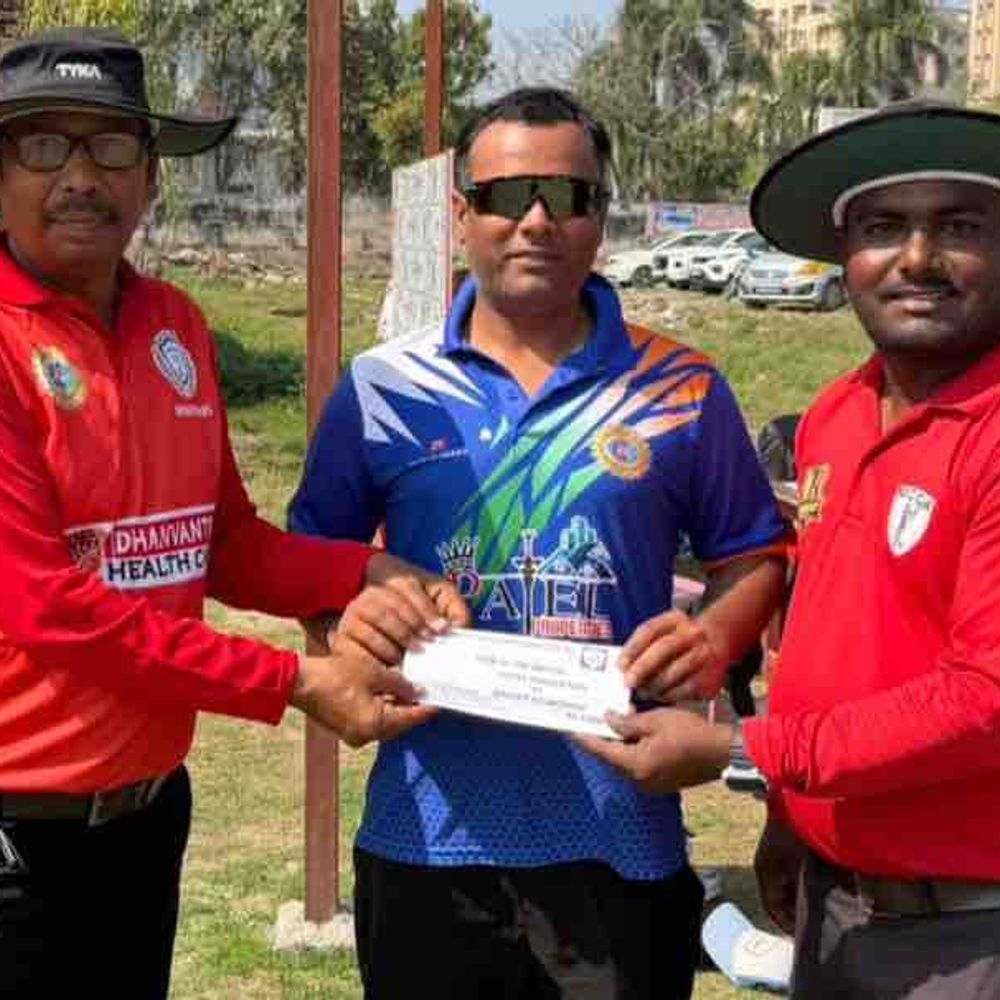 कानपुर संडे लीग में 3 रोमांचक मैच:कलावती सुपर किंग्स पर पेनल्टी, अंकुल जैन ने लिए 5 विकेट