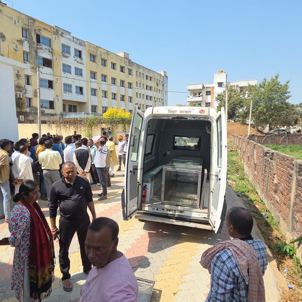 अरवल में डॉक्टर का शव संदिग्ध स्थिति में मिला:सड़क दुर्घटना की कही जा रही बात, परिजनों में हत्या की आशंका जाताते हुए मामला दर्ज कराया