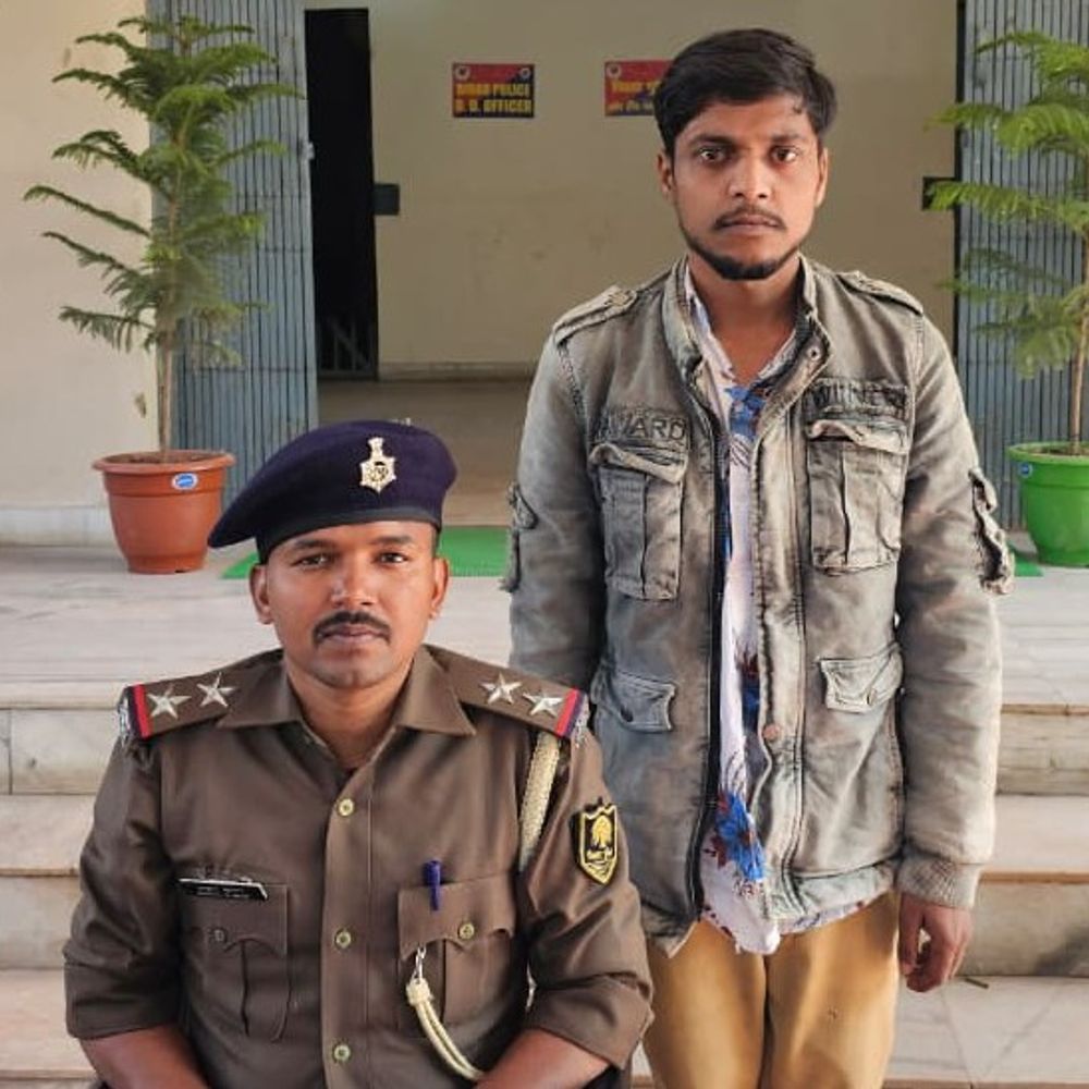 भागलपुर में 9.17 ग्राम ब्राउन शुगर बरामद:मौके से एक तस्कर गिरफ्तार, भाई भागने में कामयाब रहा; 2 डिजिटल तराजू भी मिला