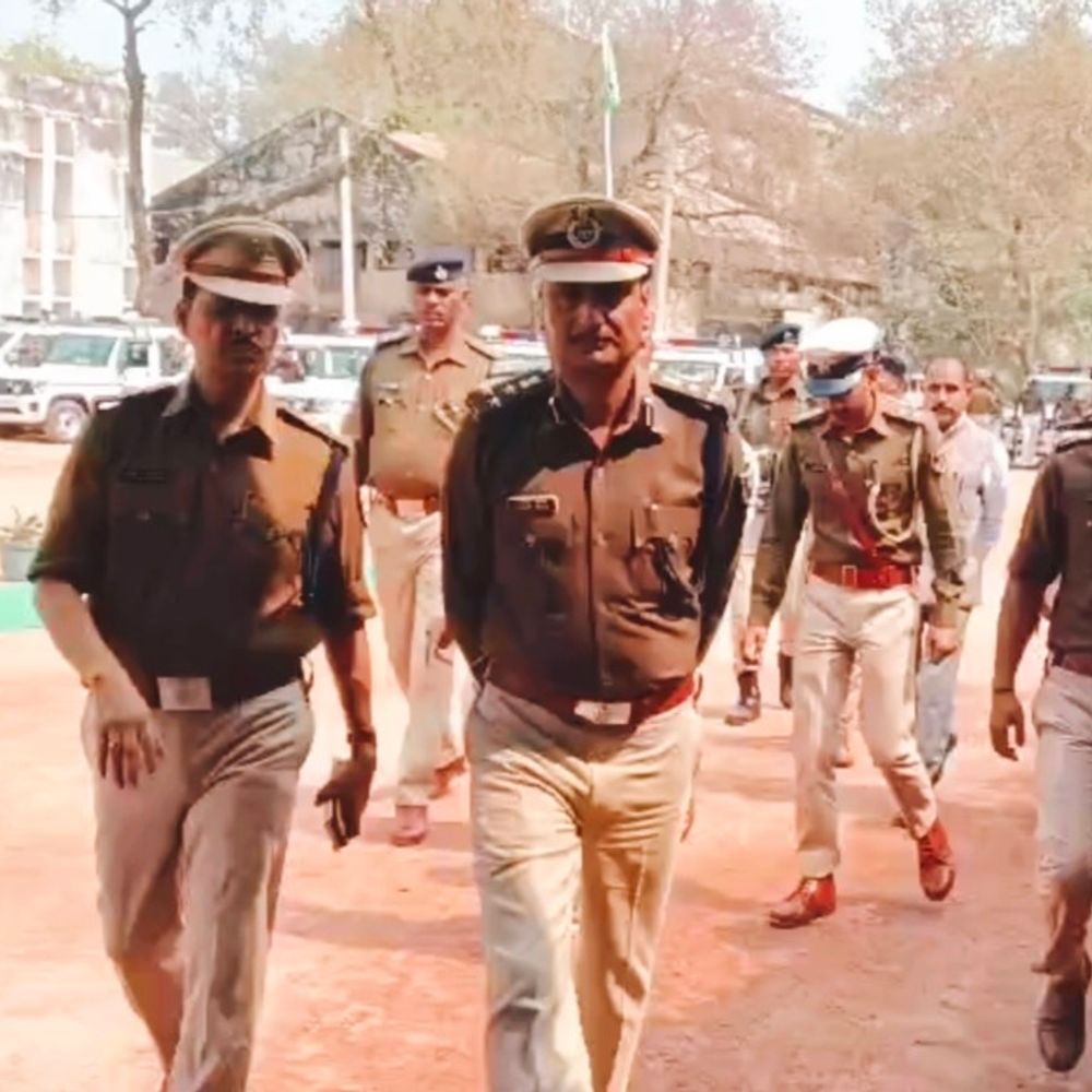DIG ने शेखपुरा पुलिस लाइन का किया इंस्पेक्शन:CM नीतीश की संभावित यात्रा के सुरक्षा तैयारियों का भी जायजा लिया