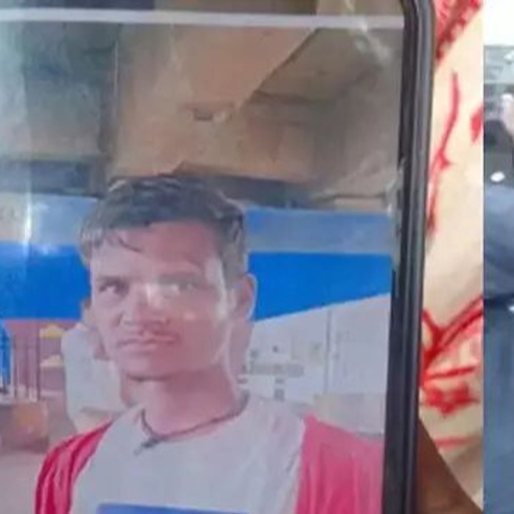 वाराणसी में पर्यटकों के कमीशन पर ऑटो चालक की हत्या:साड़ी के ग्राहक से लिए 30% के बंटवारे में पीटकर गंगा में फेंक दिया, CCTV फुटेज ने पकड़वाए हत्यारे