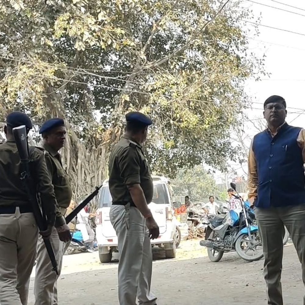 सीवान में 6 अवैध अस्पताल और जांच केंद्र सील:बिना रजिस्ट्रेशन चल रहे थे संस्थान, गंभीर अनियमितताएं उजागर, प्रशासन की कार्रवाई जारी