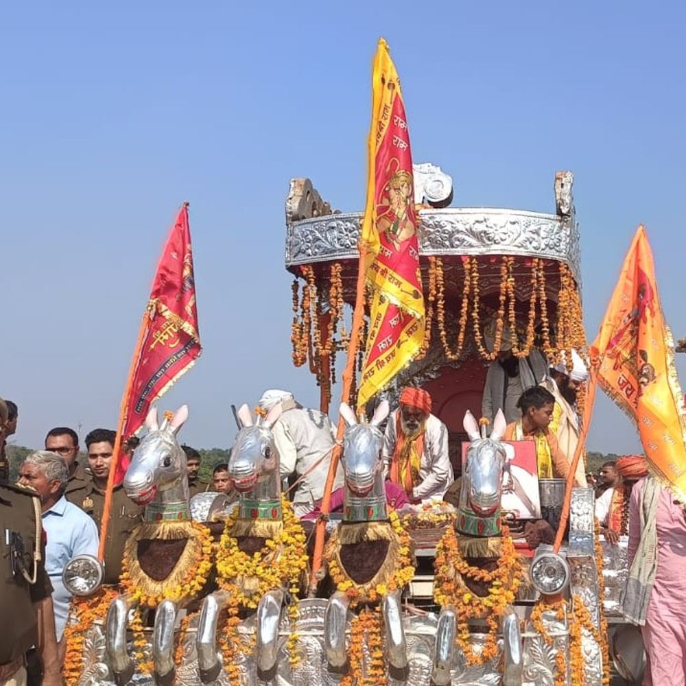 चौरासी कोसी परिक्रमा हरदोई पहुंची, ‘जय श्रीराम’ से गूंजा क्षेत्र:श्रद्धालुओं का सैलाब उमड़ा, प्रशासन ने किया भव्य स्वागत