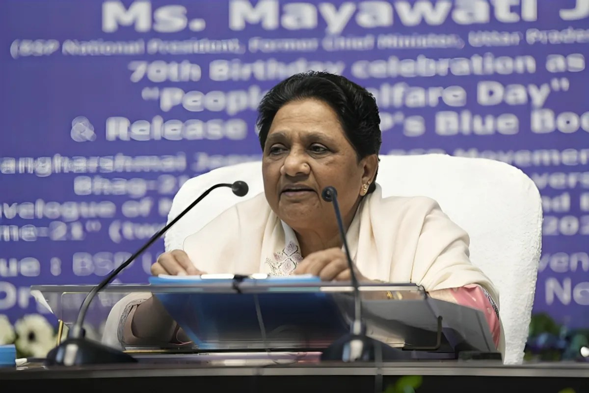 BSP 2027 strategy: 2027 मिशन पर BSP एक्टिव, लखनऊ में मायावती की रणनीतिक बैठक, संगठन और चुनावी तैयारी पर मंथन