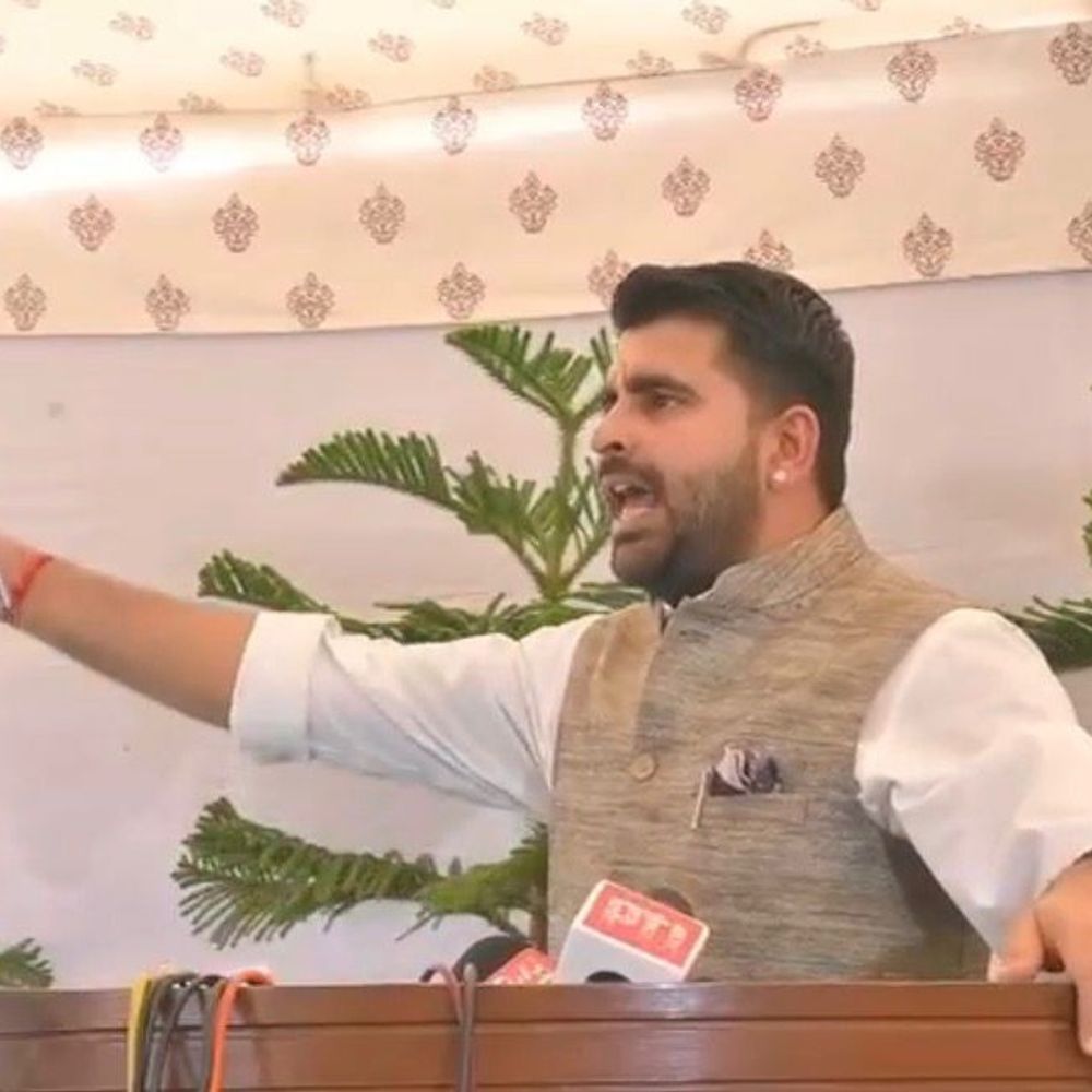 एमबीआर कॉलेज की 29 बीघा जमीन आवंटन का विरोध:रविंद्र सिंह भाटी ने विधानसभा में उठाया मुद्दा, छात्रों ने खून से मुख्यमंत्री को लिखा लेटर