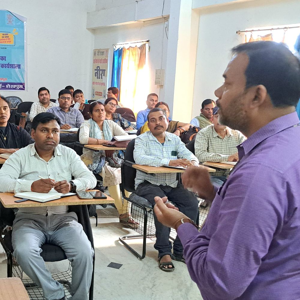 मुख्यमंत्री महिला रोजगार योजना पर वर्कशॉप:शेखपुरा में सेकेंड इन्सटॉलमेंट पेमेंट और इफेक्टिव इम्प्लीमेंटेशन पर जोर