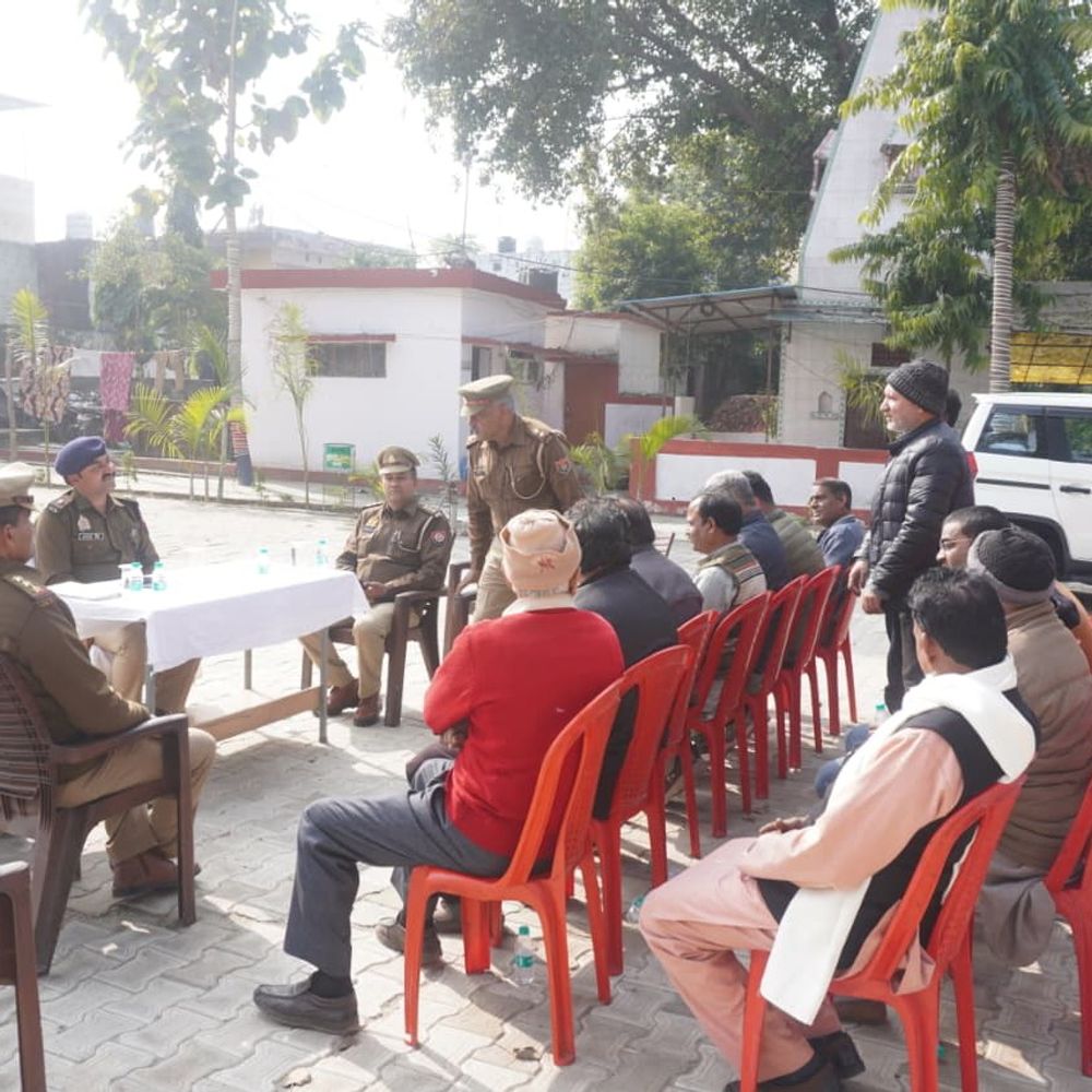 रामपुर में चाइनीज मांझे पर सख्ती:एएसपी ने दुकानदारों, कोतवालों संग बैठक कर बिक्री पर रोक लगाने के निर्देश दिए