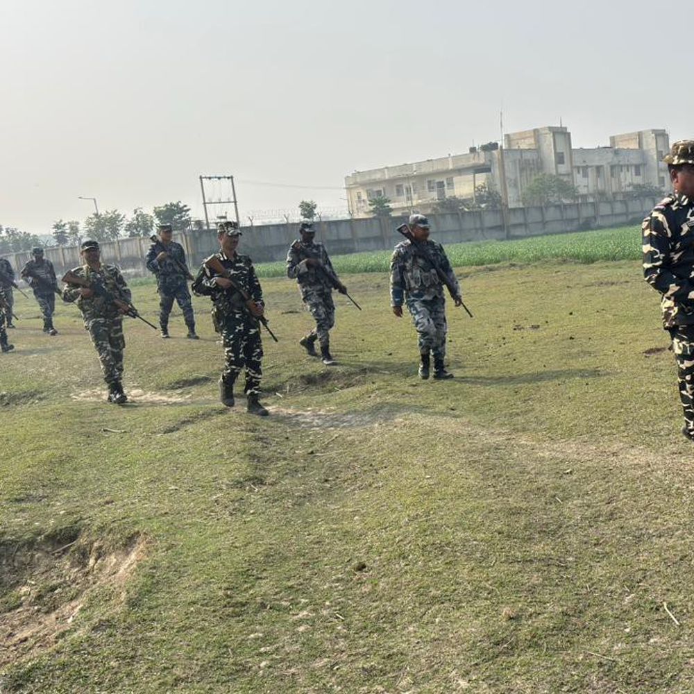 नेपाल चुनाव को लेकर बॉर्डर पर कड़ी सुरक्षा:किशनगंज में भारत-नेपाल सीमा पर जॉइंट पेट्रोलिंग तेज