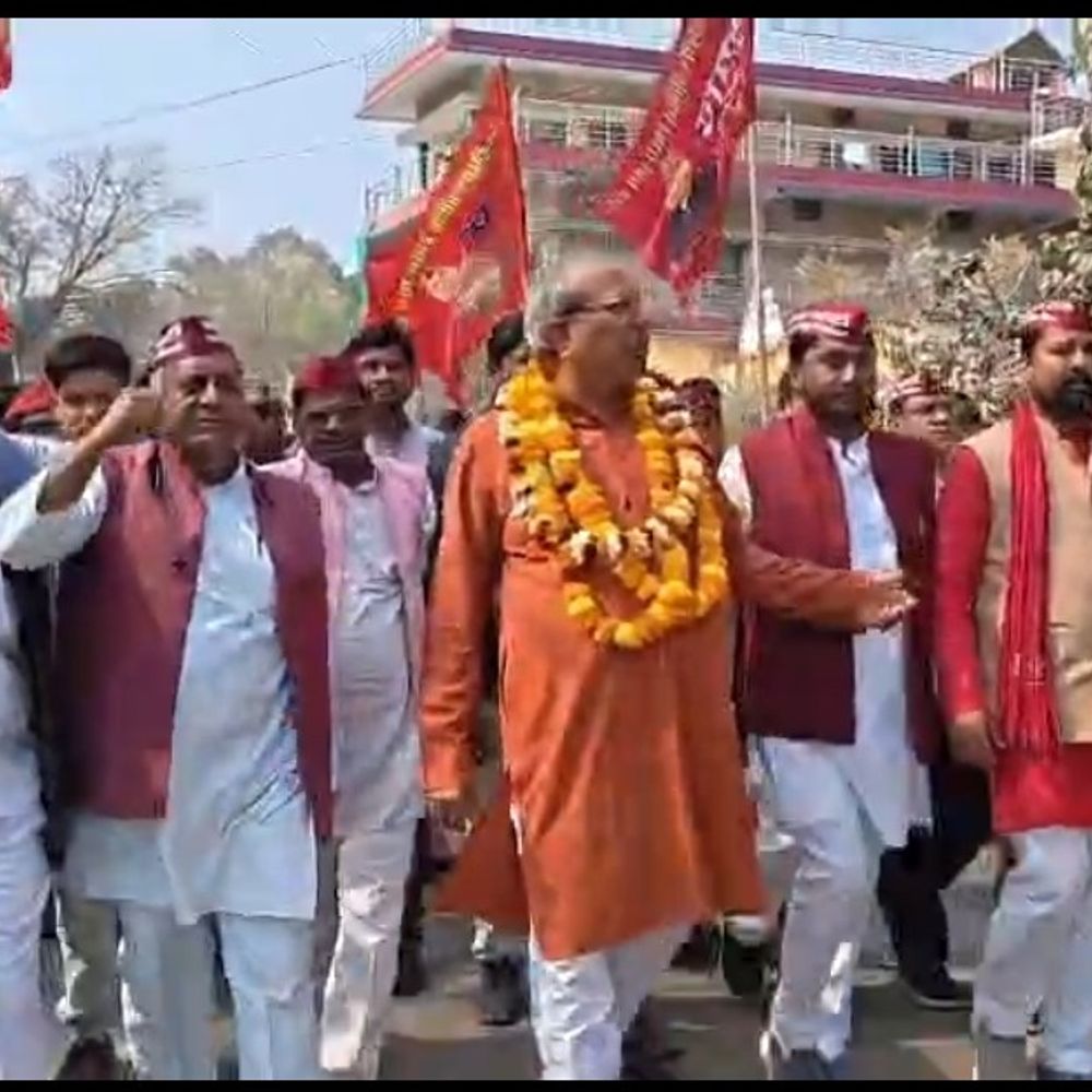 कैबिनेट मंत्री संजय निषाद सोनभद्र पहुंचे:ओबरा में निषाद पार्टी के शिक्षण-प्रशिक्षण कार्यक्रम में हुए शामिल