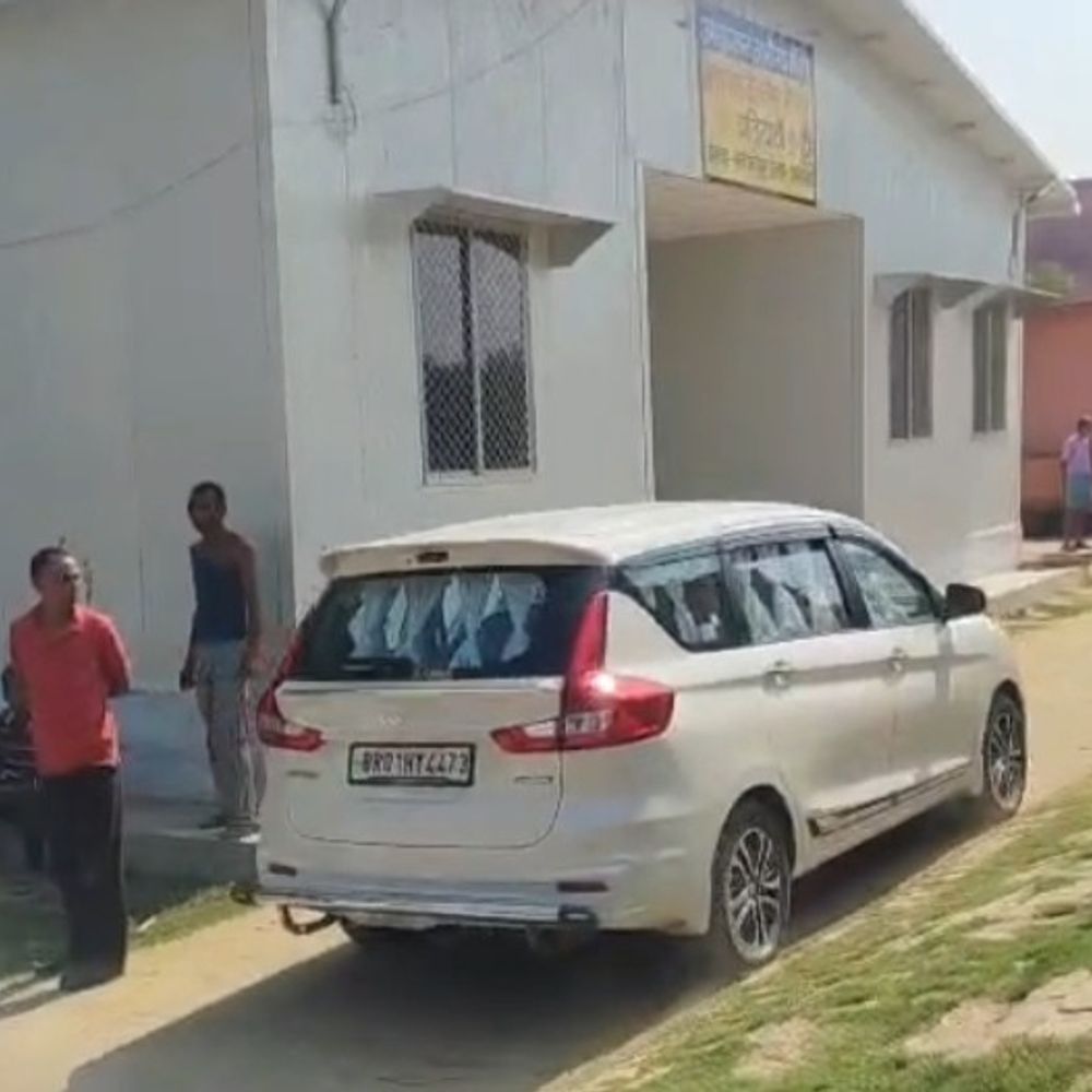 जहानाबाद पहुंची CBI की 18 सदस्यीय टीम:NEET छात्रा के माता-पिता से साढ़े 3 घंटे पूछताछ, पिता बोले- अब न्याय की उम्मीद जगी