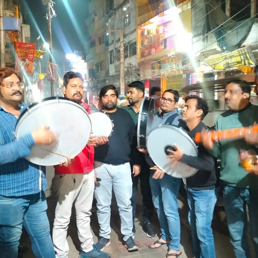 कटिहार में मरुधर संगीत समिति का चंग धमाल शुरू:महाशिवरात्रि से होली तक राजस्थानी लोकगीतों की प्रस्तुति