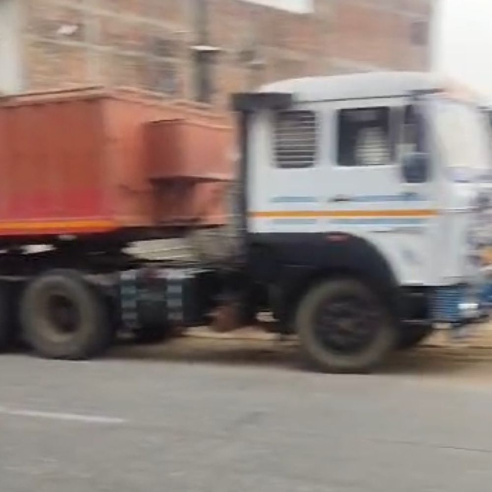 कटिहार में अवैध बालू मंडी विरोध में दो युवक घायल:एसडीपीओ ने जांच-कार्रवाई के दिए आदेश, महिला पुलिस पर अभद्रता का आरोप