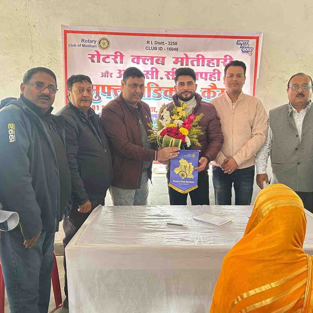 मोतिहारी में मुफ्त स्वास्थ्य शिविर का आयोजन:रोटरी क्लब और RCC सपही ने 145 लोगों की जांच की