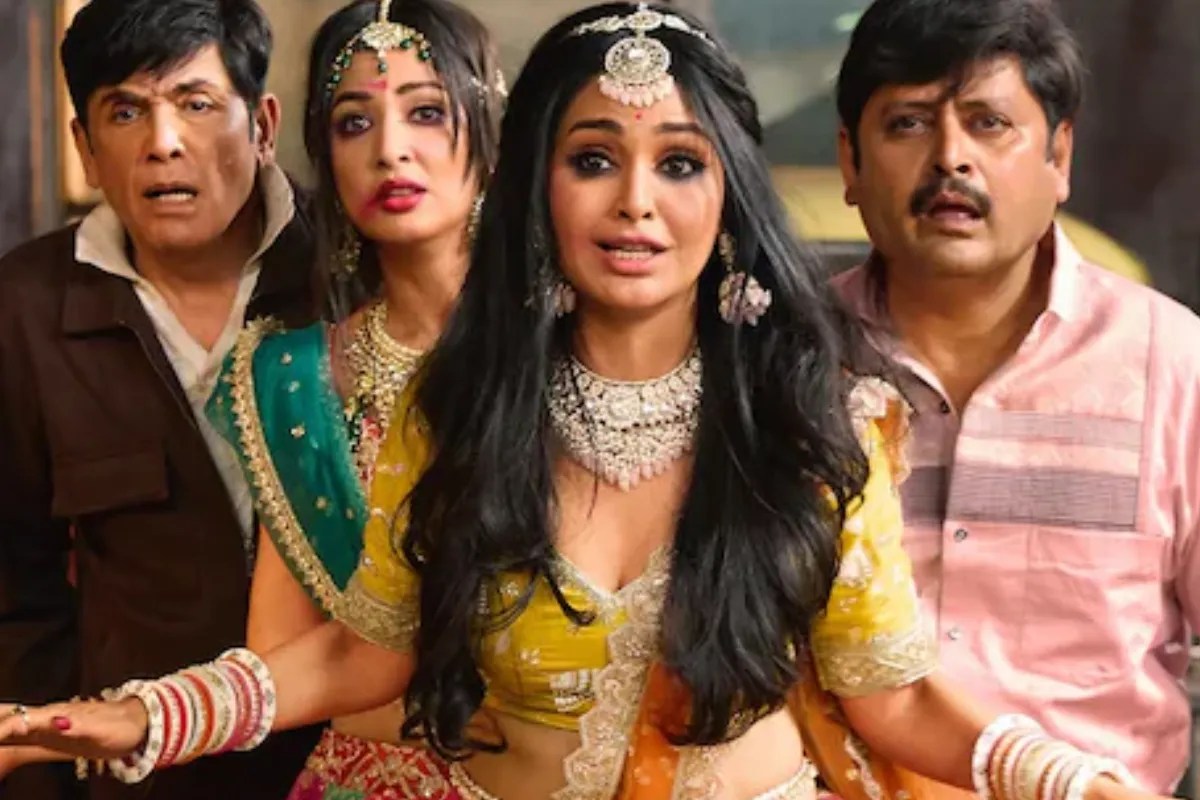 टीवी पर सुपरहिट, थिएटर में फिसड्डी! 10 करोड़ बजट वाली ‘भाबी जी घर पर हैं’ में फूहड़ता की हदें हुईं पार