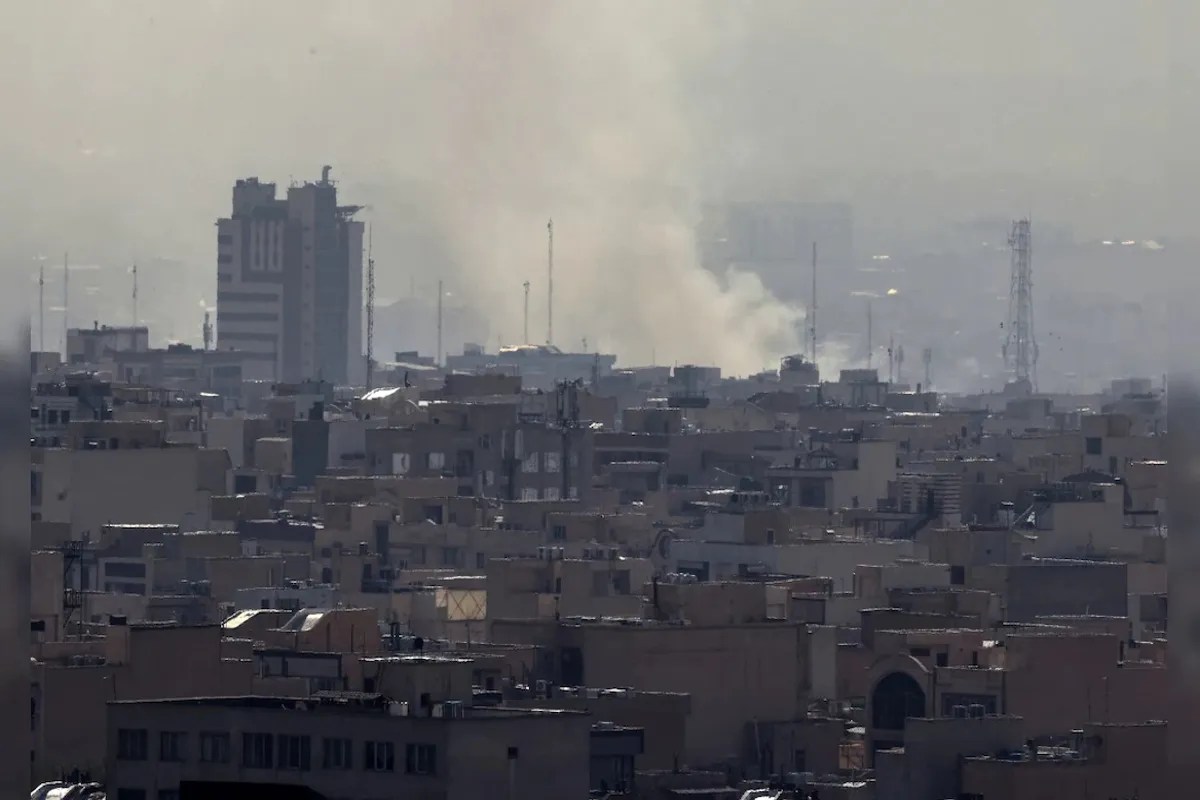 अमेरिका-इजराइली हमले से मिडिल ईस्ट पर तमतमाया ईरान, इन जगहों पर दागीं ढेरों मिसाइलें