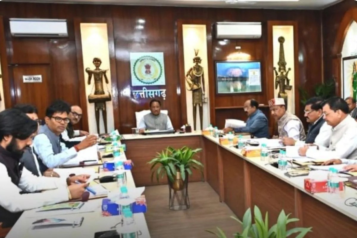 मुख्यमंत्री छत्तीसगढ़ खनिज विकास निधि सलाहकार समिति की 21वीं बैठक में हुए शामिल, खनन परियोजनाओं का हो गुणवत्तापूर्ण समयबद्ध क्रियान्वयन