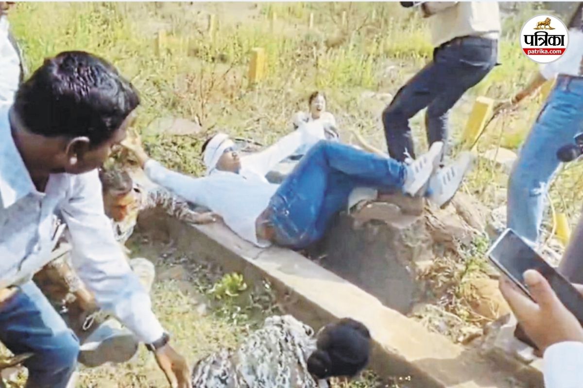 Congress Protest: इन मुद्दों को लेकर कांग्रेस का कलेक्ट्रेट में जोरदार प्रदर्शन, धक्का-मुक्की में पुलिसकर्मी व मीडियाकर्मी घायल