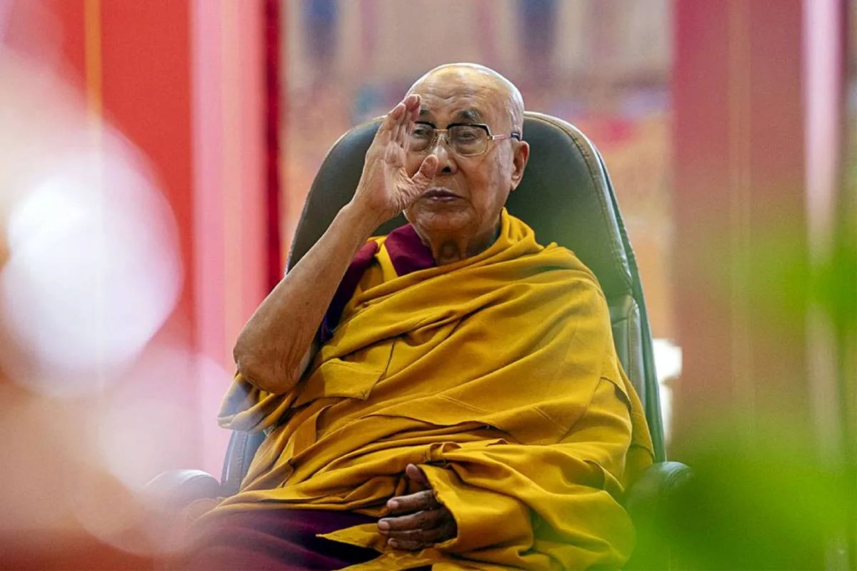 दलाई लामा को ग्रेमी अवार्ड मिलने पर भड़का चीन, अमेरिका को सुनाई खरी-खोटी, समर्थकों में खलबली