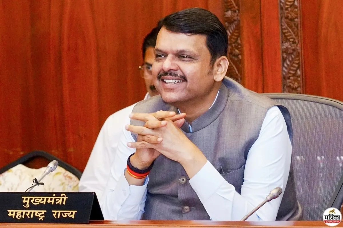 DA Hike: महाराष्ट्र सरकार का कर्मचारियों को होली का तोहफा, महंगाई भत्ता 3% बढ़ाया, एरियर का भी ऐलान