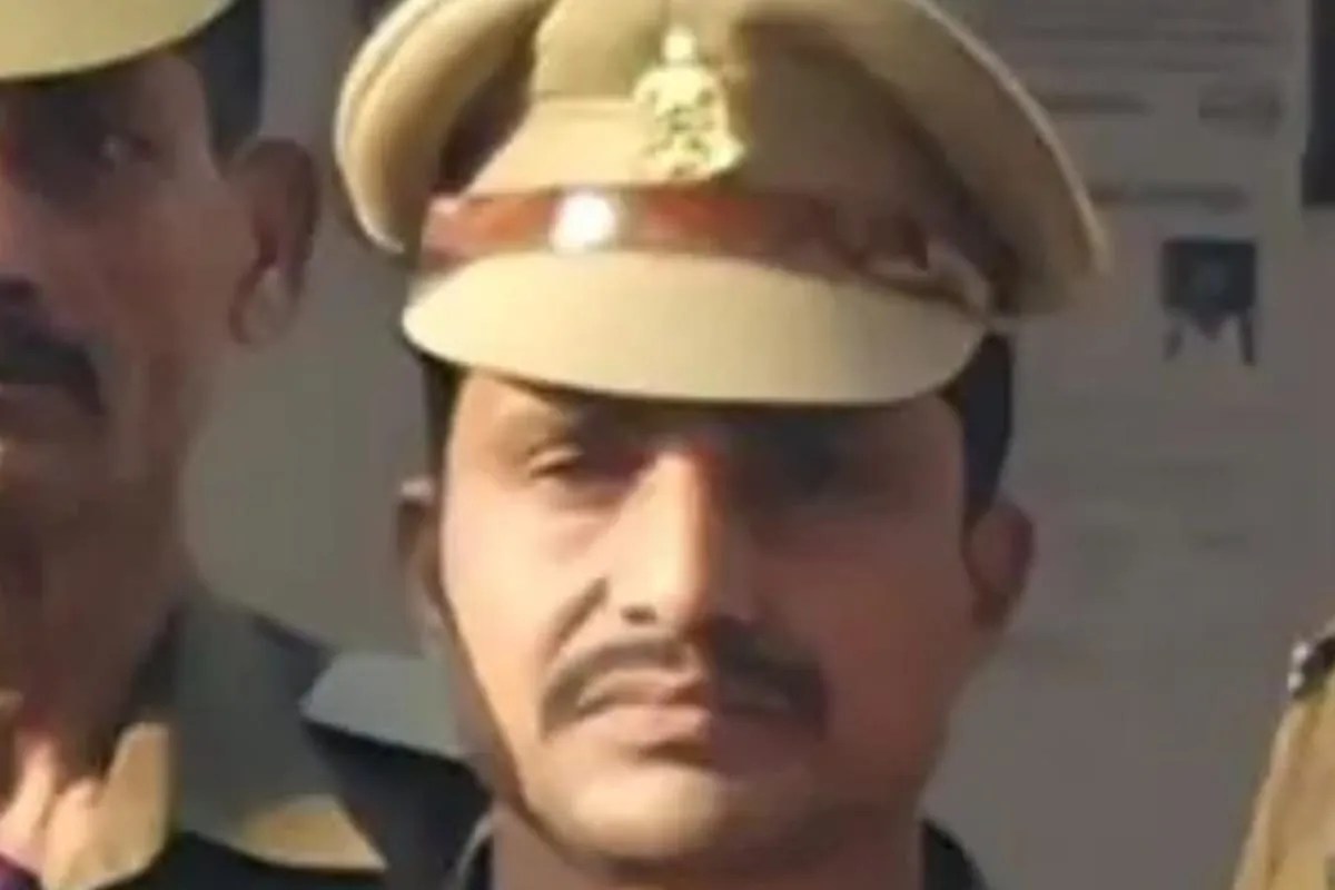 72 घंटे से लापता यूपी पुलिस के दरोगा का शव सरयू नदी में मिला, अयोध्या जिले में मिलने से गुत्थी उलझी…महकमे में मचा हड़कंप
