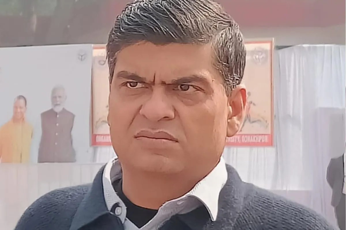 बच्चे की मौत के बाद जागे अधिकारी, कमिश्नर की सख्त कारवाई…टेक्निकल सुपरवाइजर की सेवा समाप्त, अवर अभियंता के निलंबन की संस्तुति