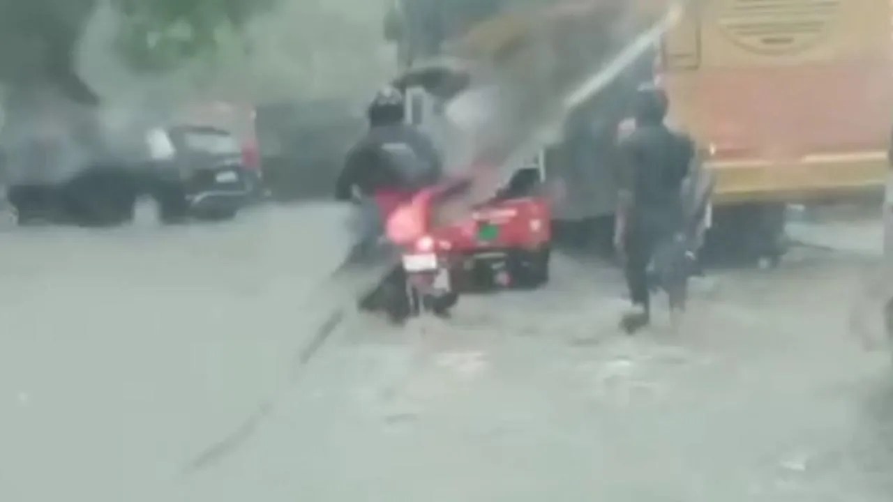 पश्चिमी विक्षोभ का असर: 6 जिलों में ओलावृष्टि की संभावना, कोहरे की भी चेतावनी