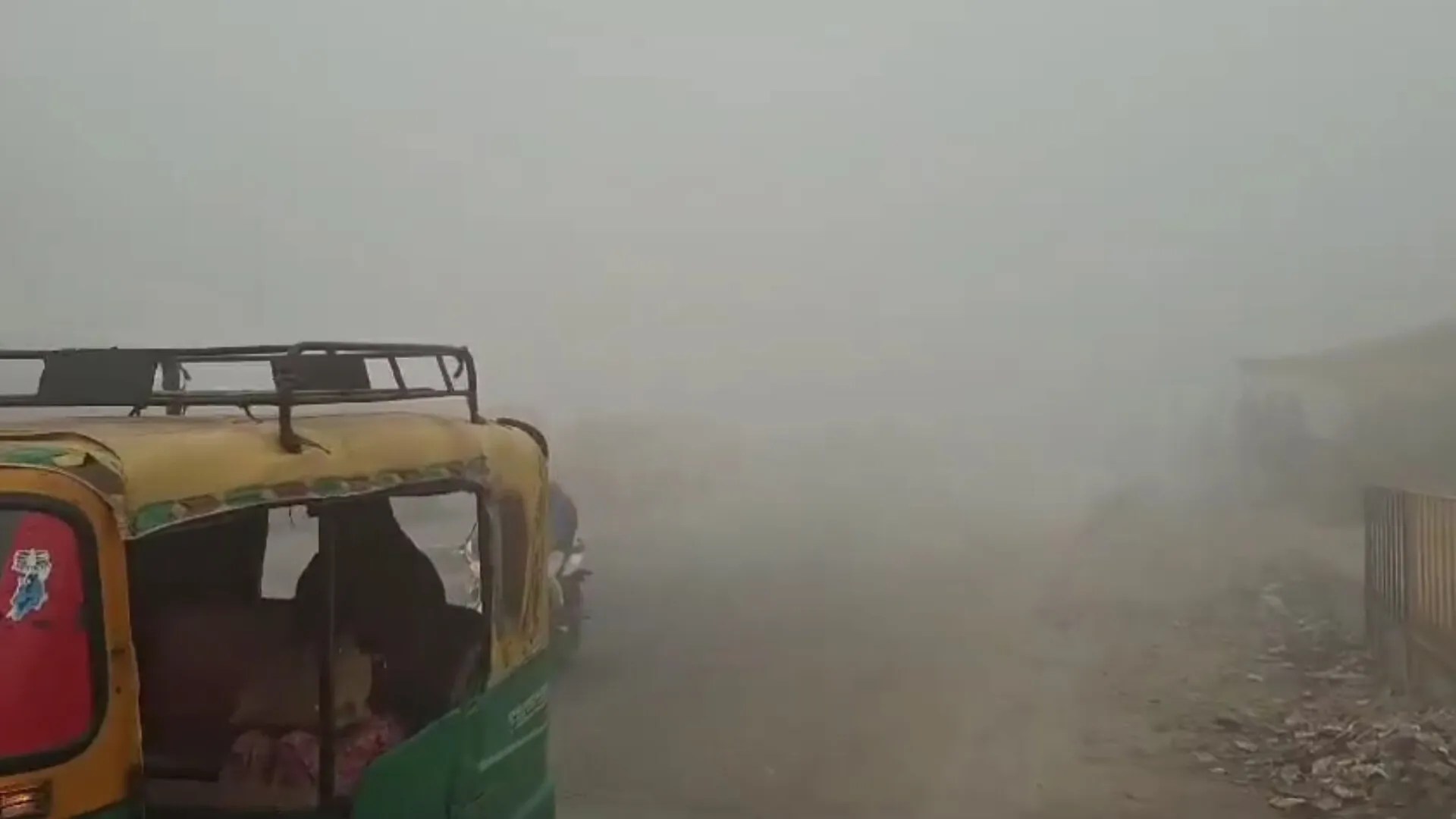 मौसम का तांडव: IMD का 6 जिलों के लिए रेड अलर्ट, हवाई, ट्रेन और सड़क यातायात प्रभावित