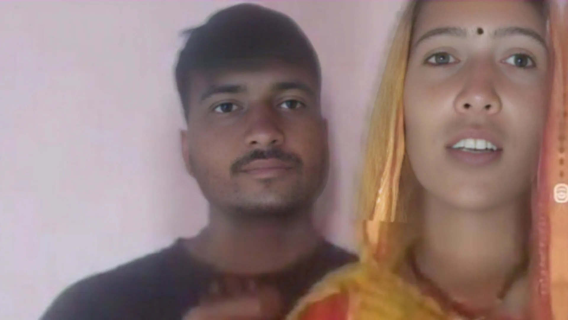 बिस्तर पर सांप की केंचुली छोड़ने वाली महिला बोली- प्रेमी और उनके परिजनों को परेशान न किया जाए