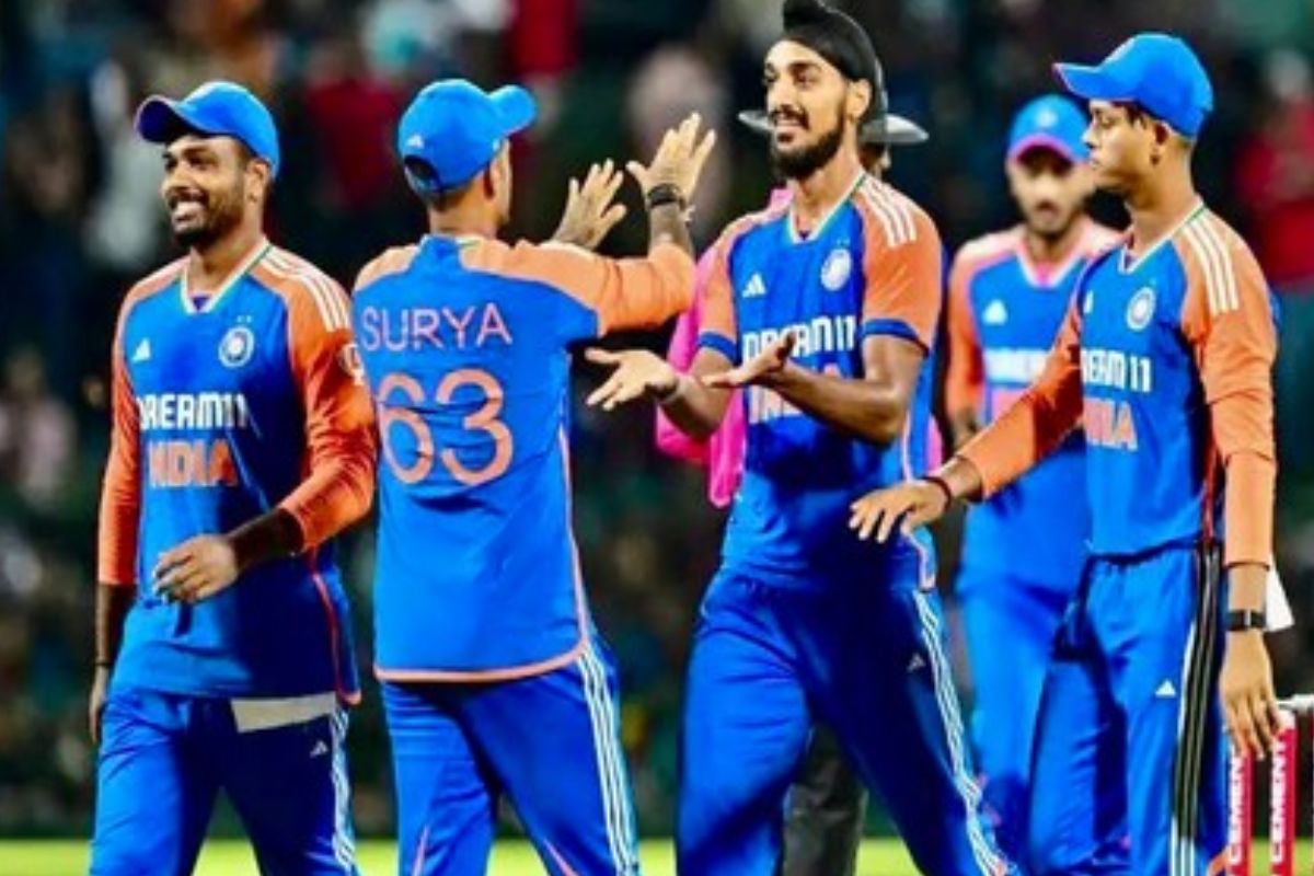 T20 World Cup 2026: भारत को बहुत बड़ा झटका, चोट के चलते टी20 वर्ल्ड कप से बाहर हुआ ये स्टार तेज गेंदबाज, मोहम्मद सिराज की हुई एंट्री!