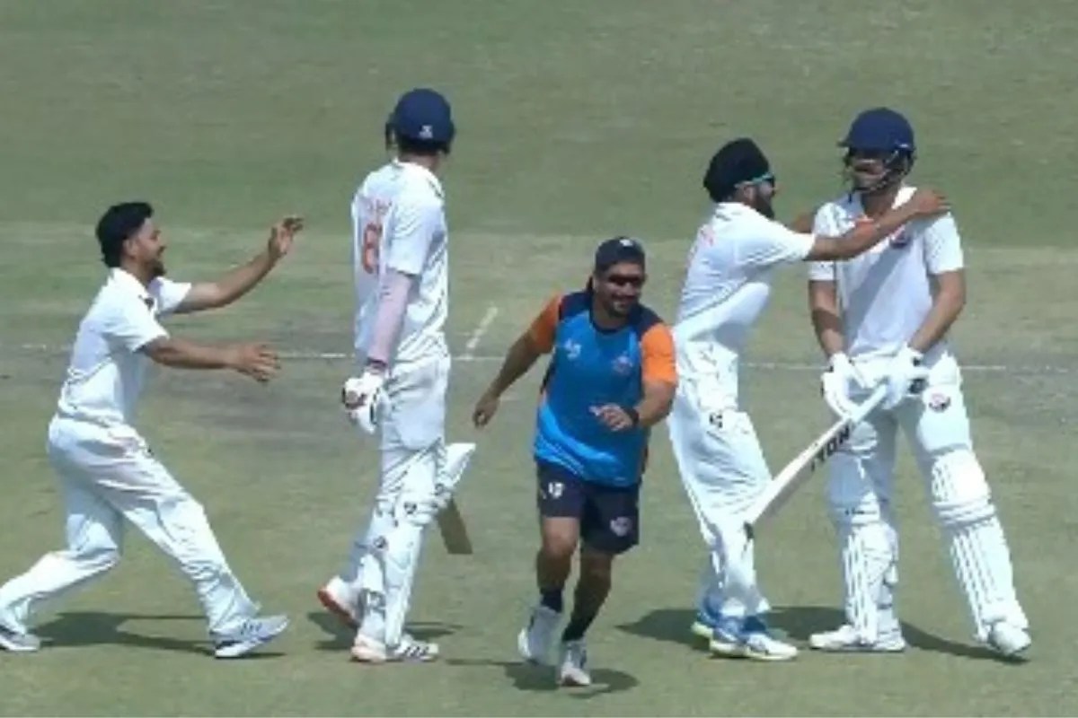 Ranji Trophy: शमी के 9 विकेट लेने के बावजूद हारा बंगाल, जम्मू-कश्मीर ने पहली बार फाइनल में पहुंचकर रचा इतिहास