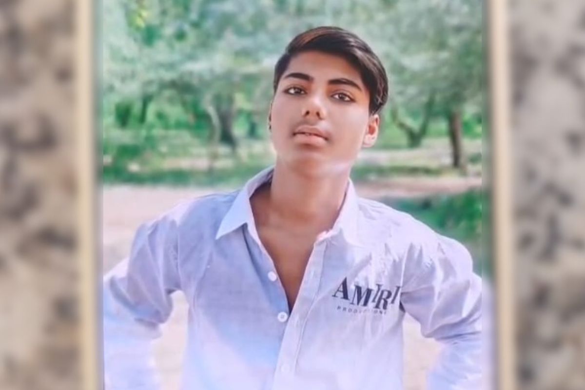 Kota: तेज रफ्तार कार ने ली परिवार के इकलौते बेटे की जान, मौत के बाद मचा कोहराम, 1 साल पहले पिता का हुआ था निधन