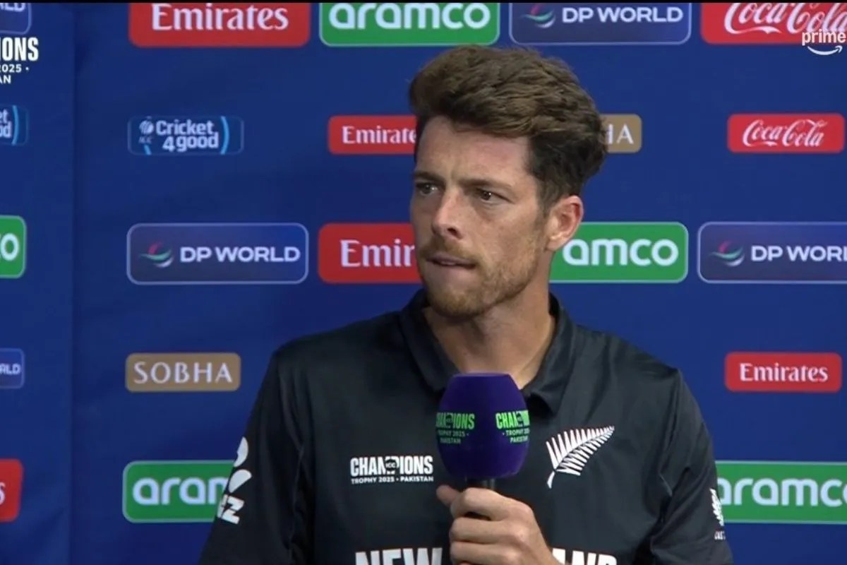 IND vs NZ: भारत से सीरीज हारने के बाद हताश हुए मिचेल सेंटनर ने डाले हथियार, T20 वर्ल्ड कप को लेकर कही ये बात