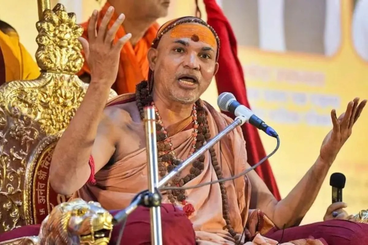 शंकराचार्य अविमुक्तेश्वरानंद की बड़ी मुश्किलें, आशुतोष महाराज ने खटखटाया कोर्ट का दरवाजा, मानहानि का केस दायर