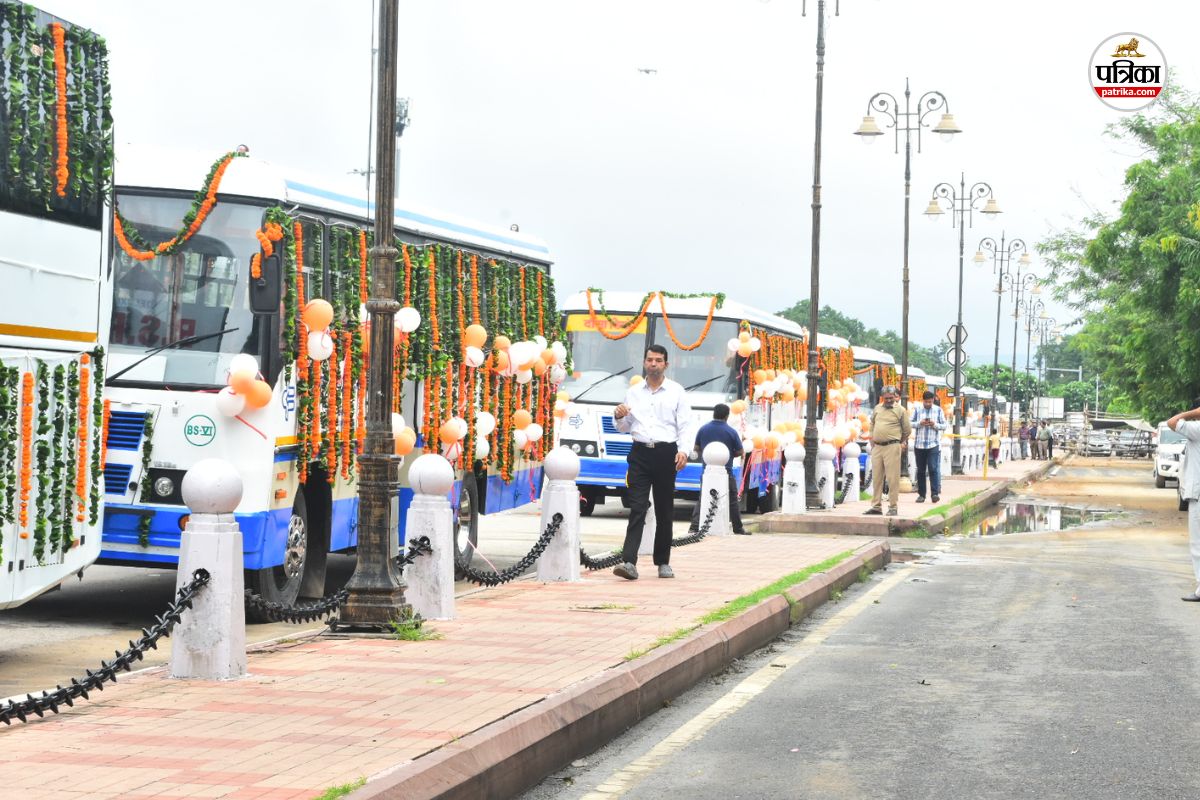 Rajasthan Roadways: राजस्थान रोडवेज के बेड़े में शामिल होंगी 445 नई बसें, आपके जिले को कितनी बसें मिलेंगी? देखें पूरी डिटेल